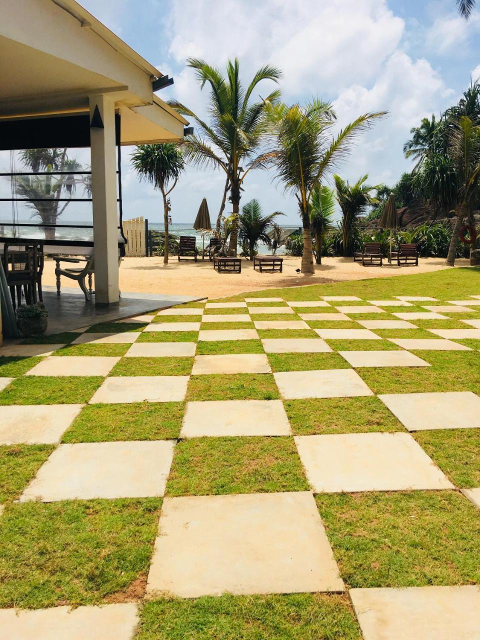 Villa Thotupola Ahungalla Buitenkant foto